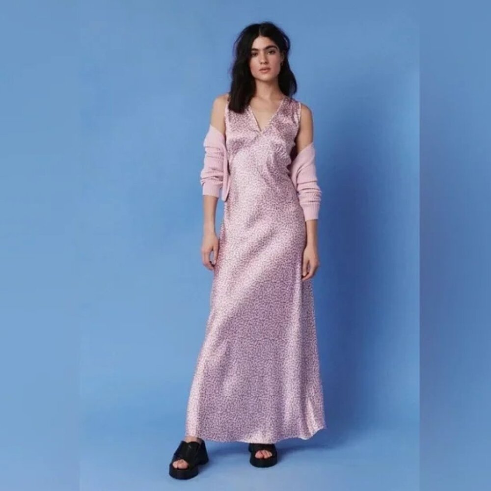 Ditsy Floral Printed Satin Maxi Dress - Size 4